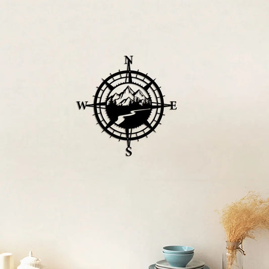 Suspension Murale en Métal  avec Motif de Boussole Eclipta